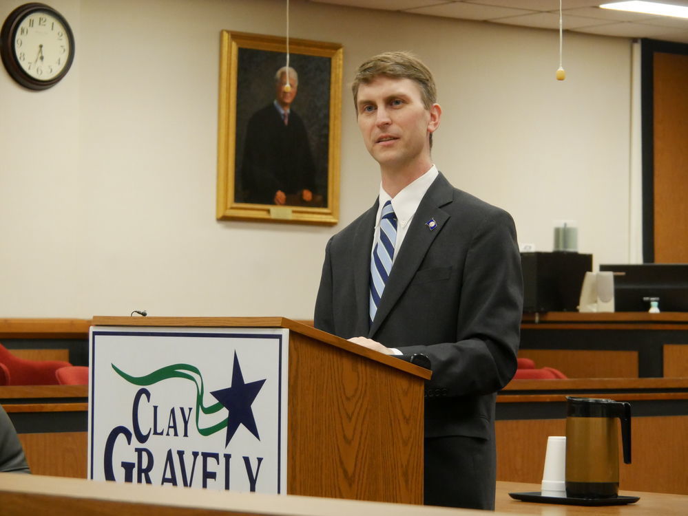 Clay Gravely